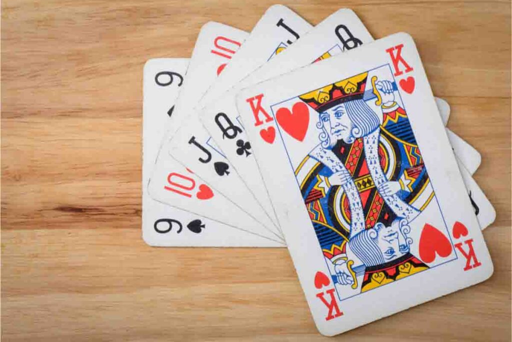 Comment jouer au jeu de cartes le trou du cul ?