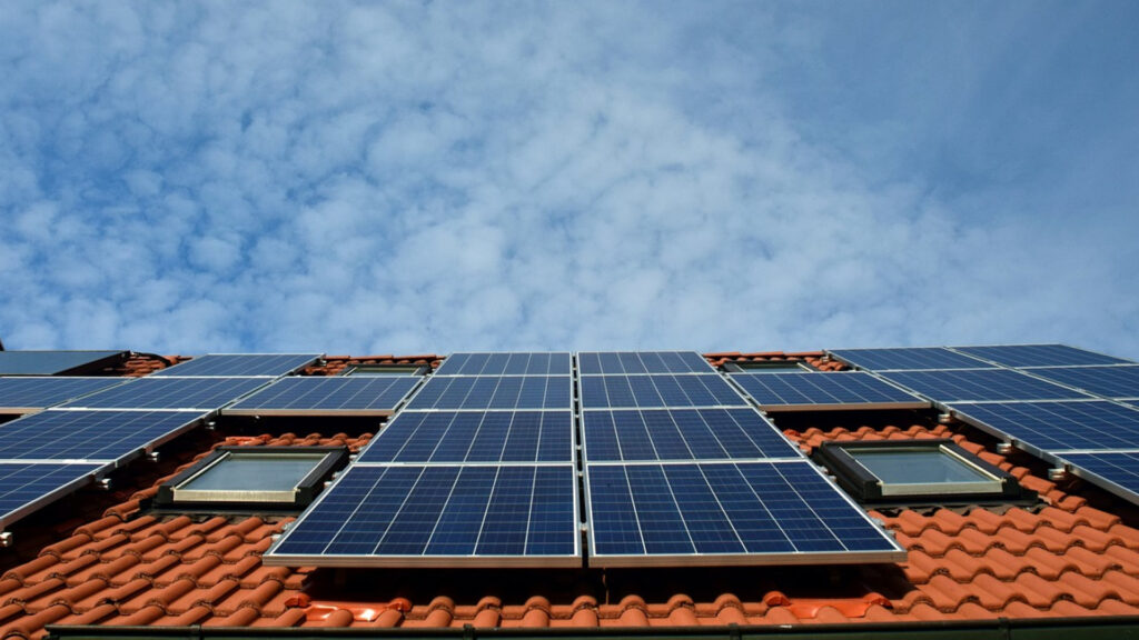 Les panneaux photovoltaïques : un investissement rentable et écologique