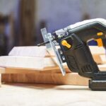 7 conseils pour utiliser une scie-sauteuse pour construire des étagères en bois
