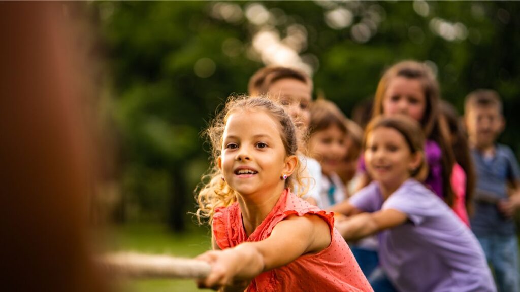 Les jeux d'extérieur sont un excellent moyen pour encourager les enfants à passer du temps au grand air
