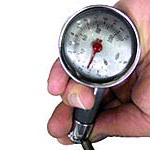 Vérifier la pression de vos pneumatiques Vérifier la pression de vos pneumatiques