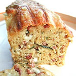 Cake à la courgette, aux lardons et au chèvre Cake à la courgette, aux lardons et au chèvre