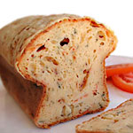 Cake à la tomate à la mozzarella et au basilic Cake à la tomate à la mozzarella et au basilic