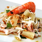 Salade de soja aux crevettes et aux dés d'ananas Salade de soja aux crevettes et aux dés d'ananas