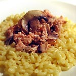 Coquillettes au saumon et aux champignons Coquillettes au saumon et aux champignons